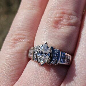 14K White Gold Marquise Diamond Engagement Ring w/ Accents 1.27TCW Size 5.75